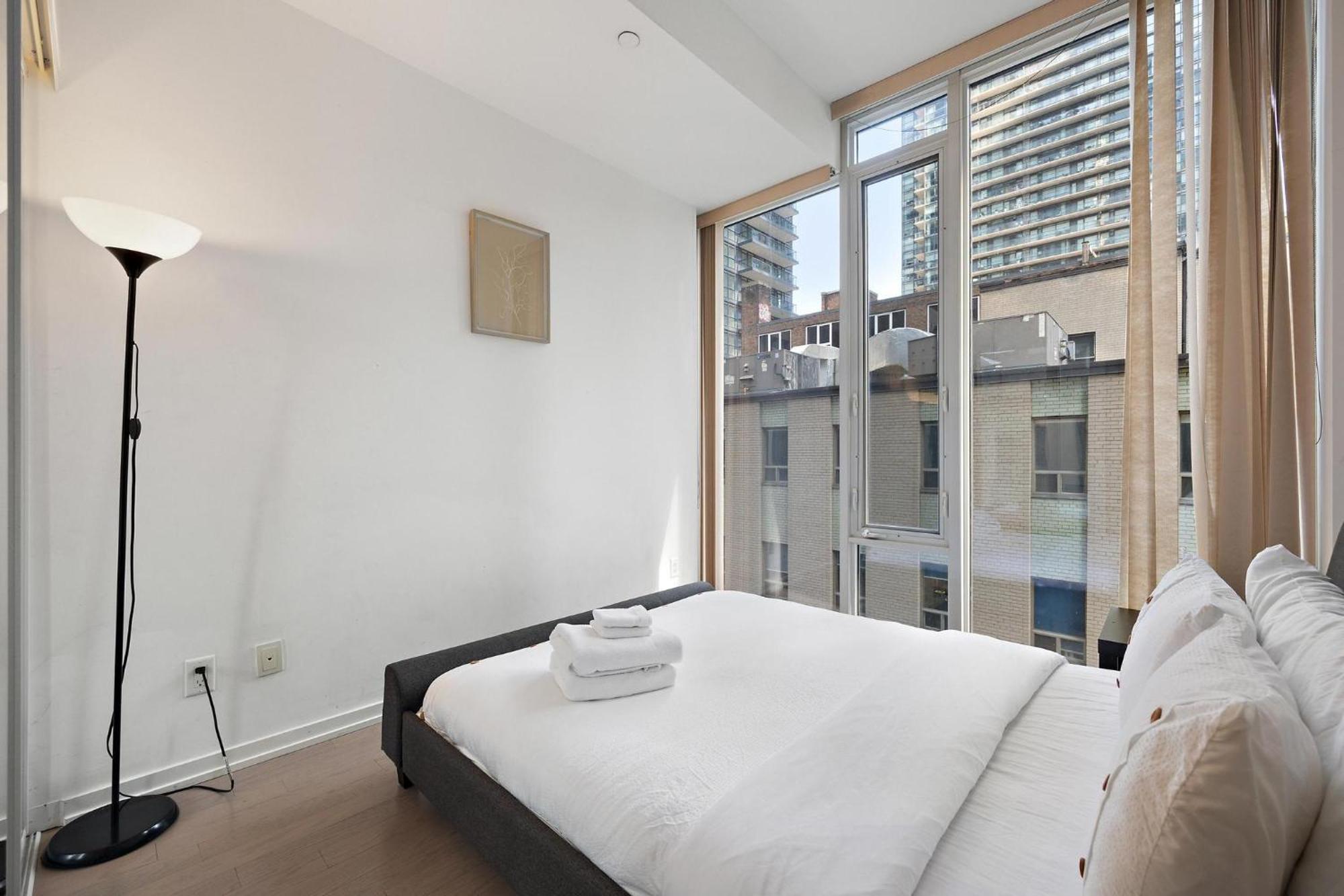 Downtown Toronto Condos Dış mekan fotoğraf